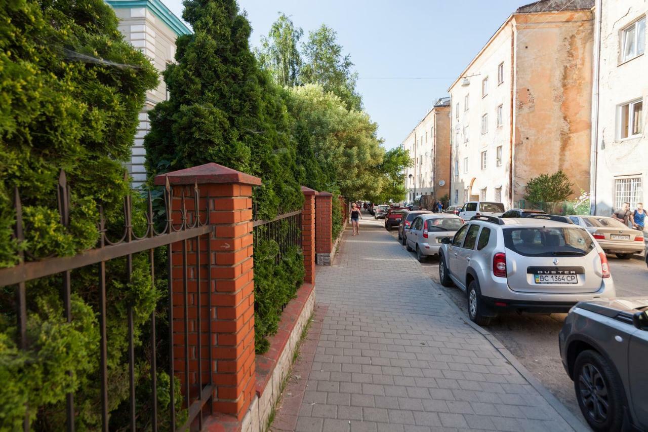 Delux Leopolli Apartments Near Shopping Mall Forum Lviv Kültér fotó