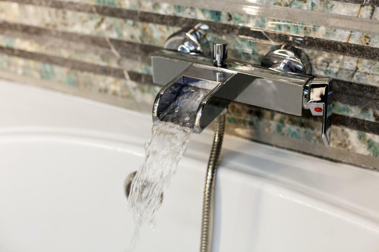 Delux Leopolli Apartments Near Shopping Mall Forum Lviv Kültér fotó